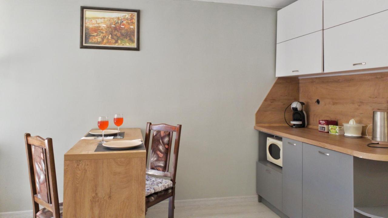 Cozy Studio Near The Park With Huge Verandah. Veliko Tarnovo Ngoại thất bức ảnh