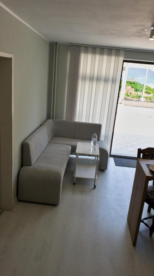 Cozy Studio Near The Park With Huge Verandah. Veliko Tarnovo Ngoại thất bức ảnh